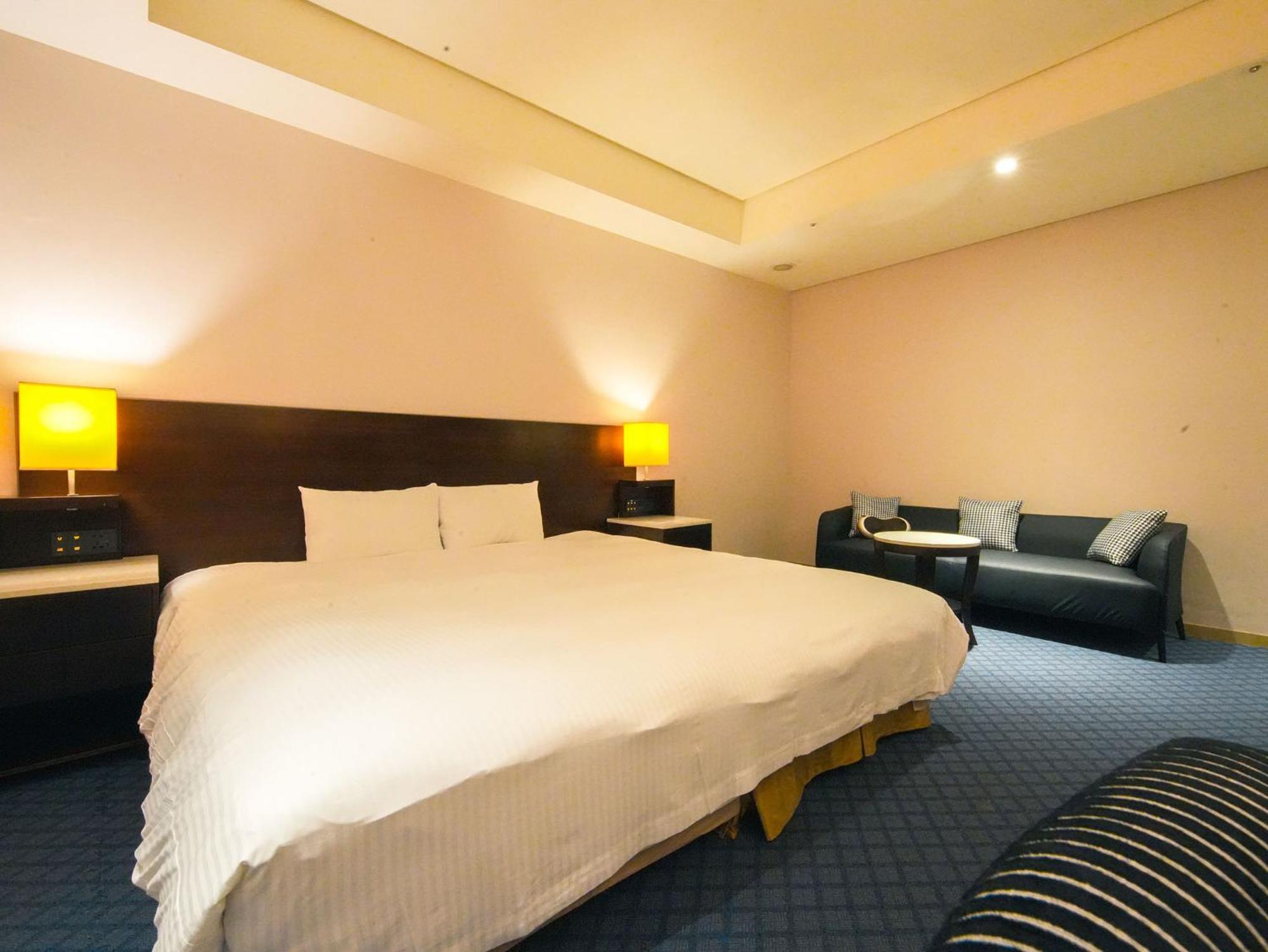 Via Hotel Breeze Tajpej Szoba fotó