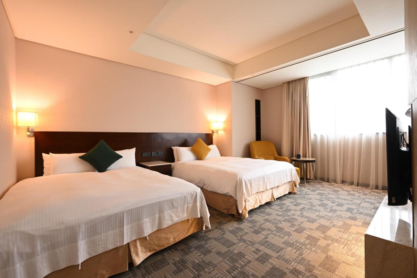 Via Hotel Breeze Tajpej Kültér fotó